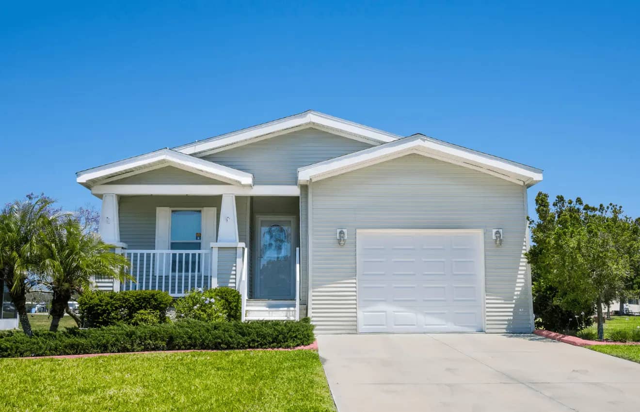 Modest homes for sale in Virginia Beach under 200K