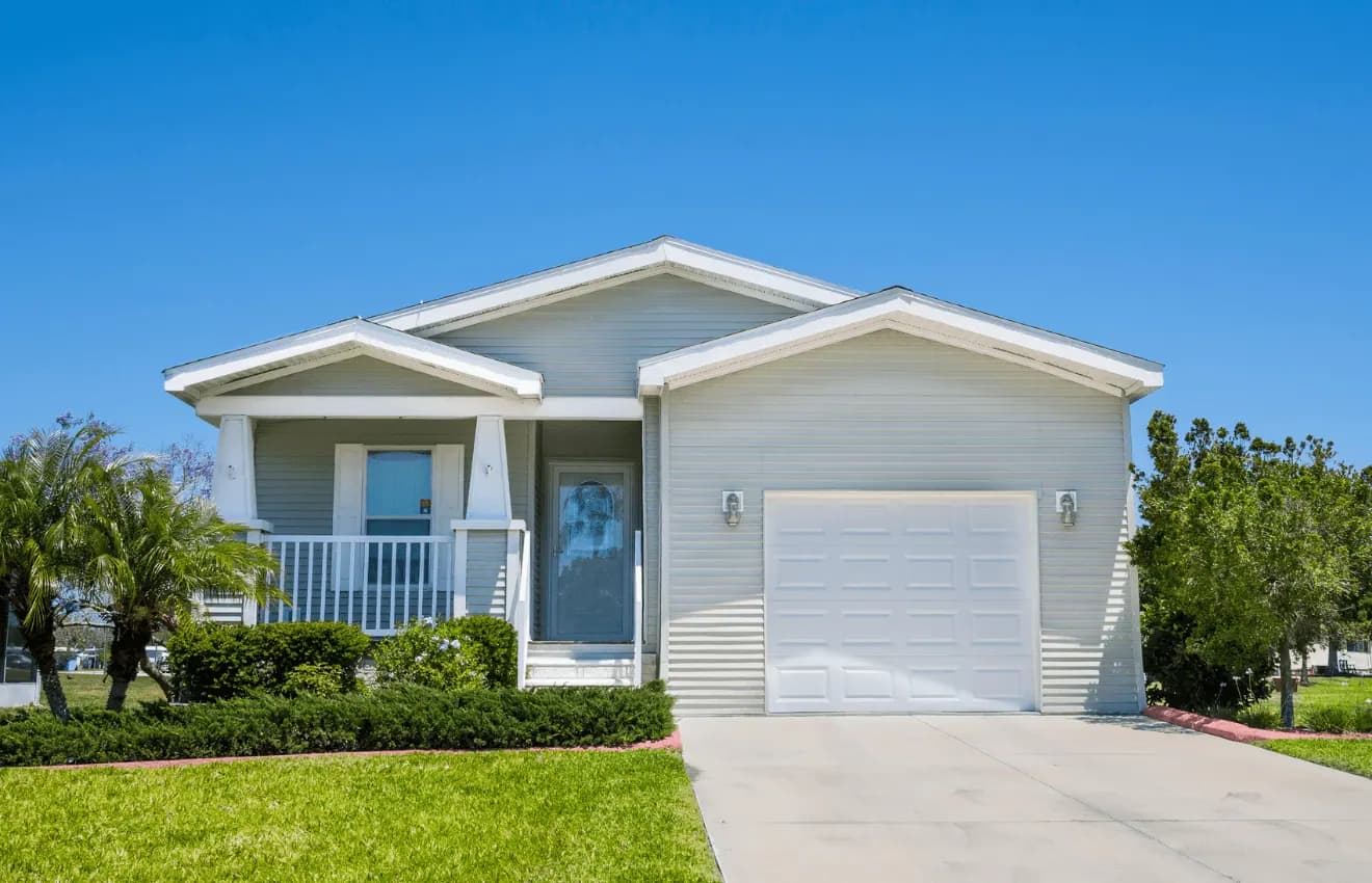 Modest homes for sale in Virginia Beach under 200K