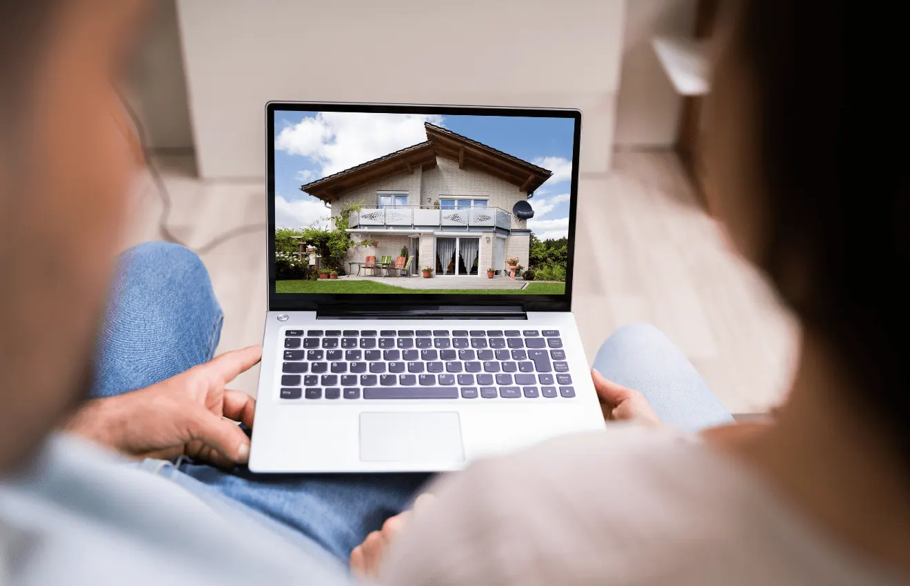 Couple looking for homes online_ Affordable Homes in Virginia Beach