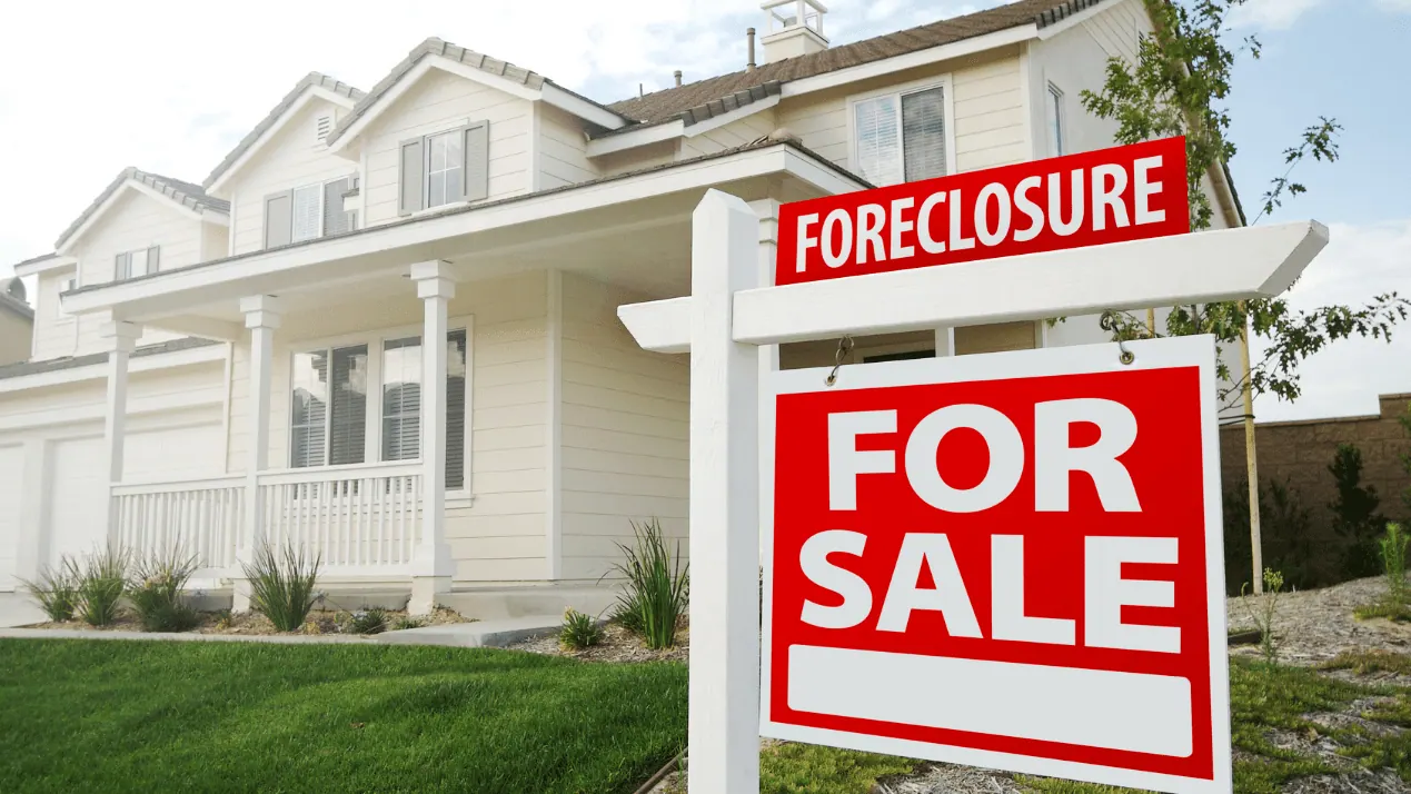 foreclosure house real estate in Virginia Beach