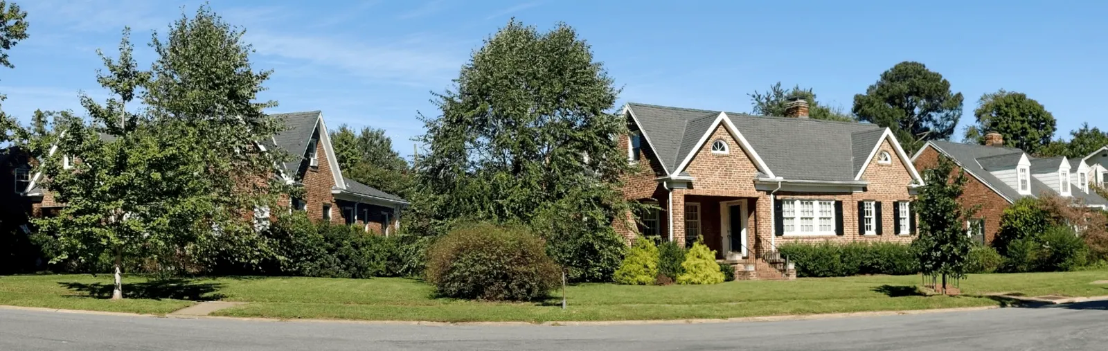when is the best time to buy a house