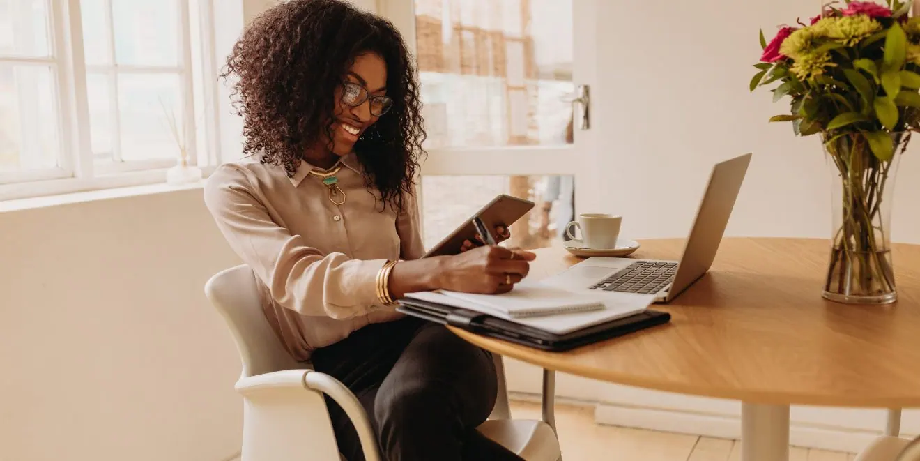 women working on laptop_ Finding HUD Homes for Sale Near You